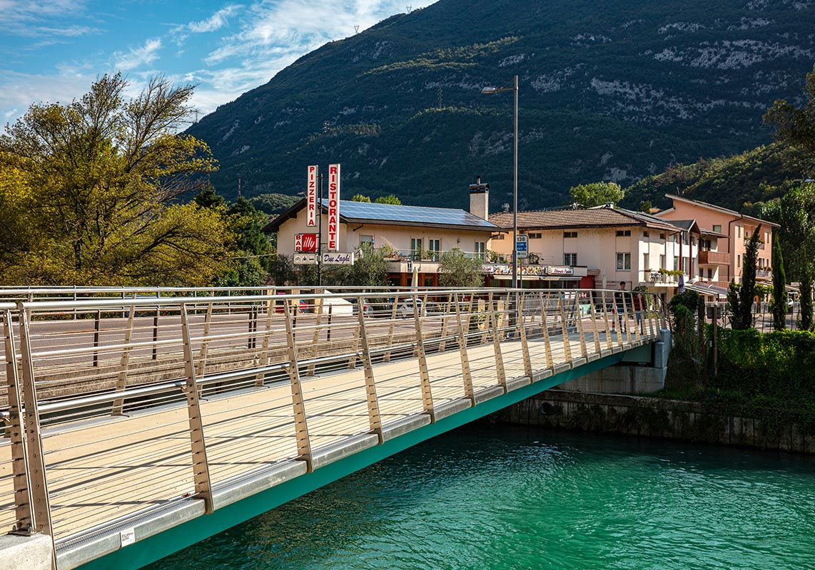 Ponti/passerelle/ballatoi/soppalchi